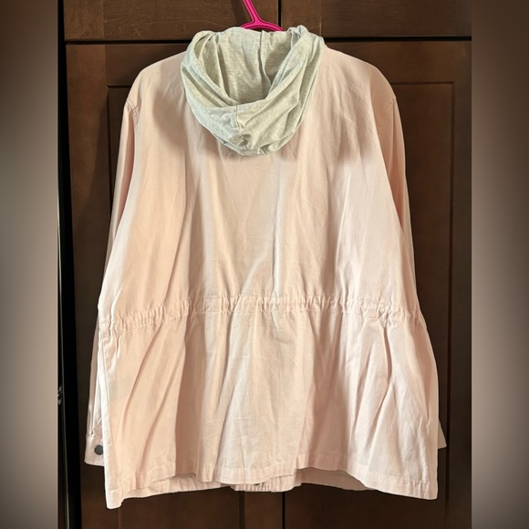 NWOT. Plus size jacket. - Picture 4 of 7